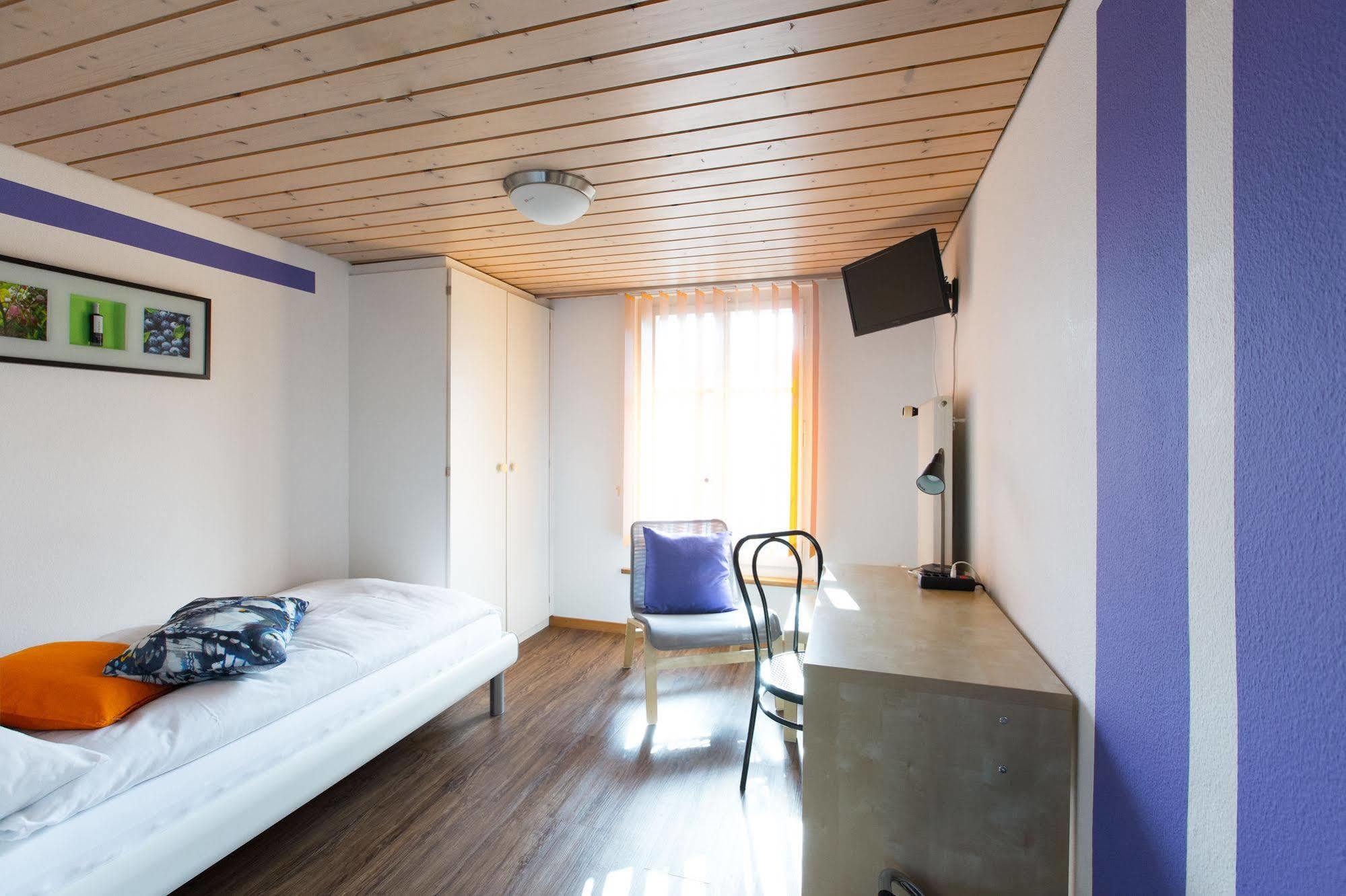 Ziegelhuesi Hotel, Stettlen Bei Bern Extérieur photo